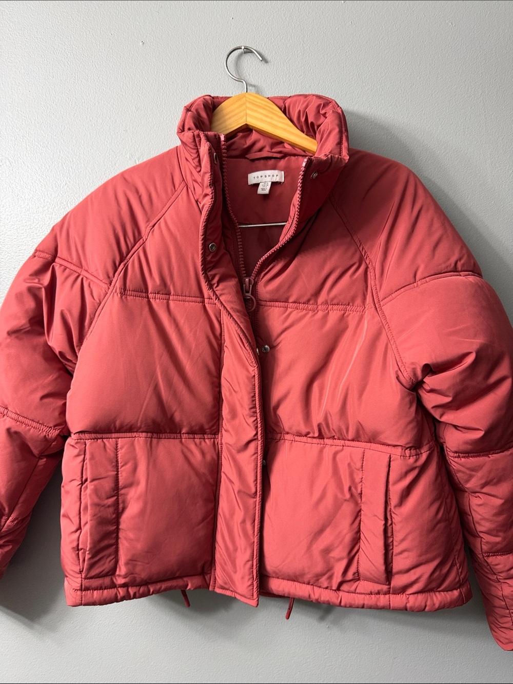 Topshop cropped puffer jacket in a salmon-orange quilted size 6